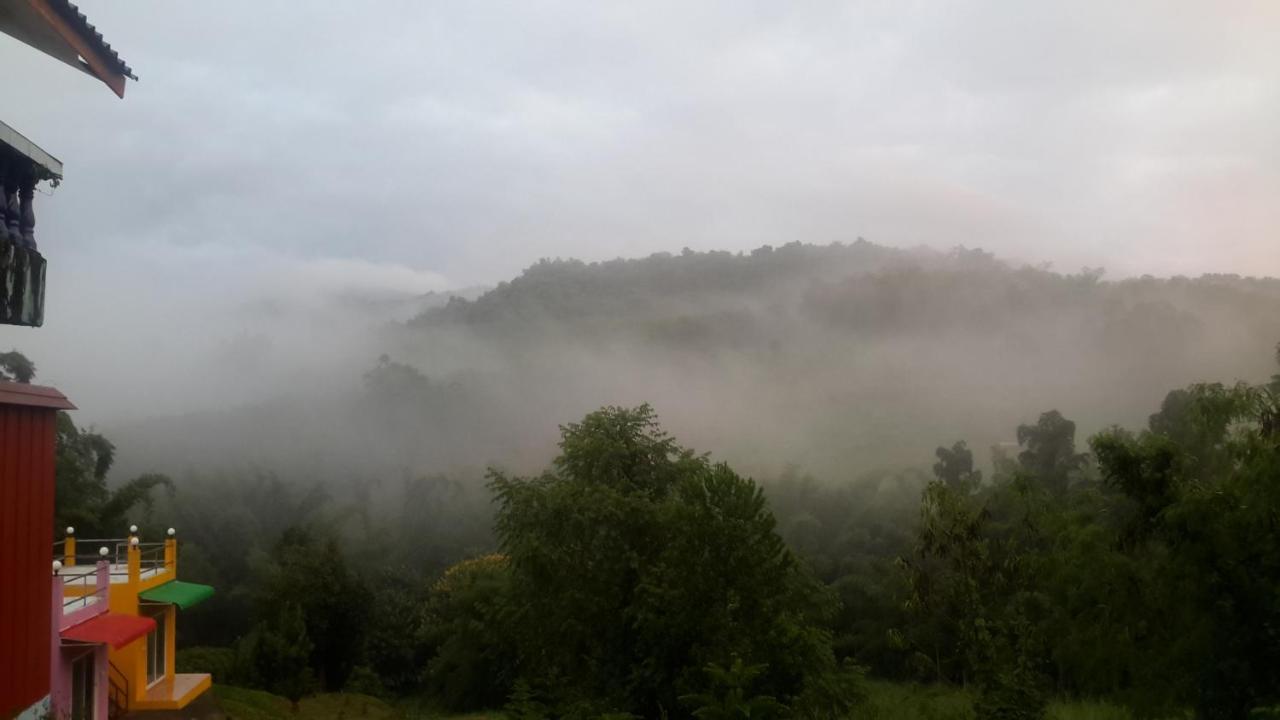 จริงใจ Hom Ska Keo Otel Khao Kho Dış mekan fotoğraf